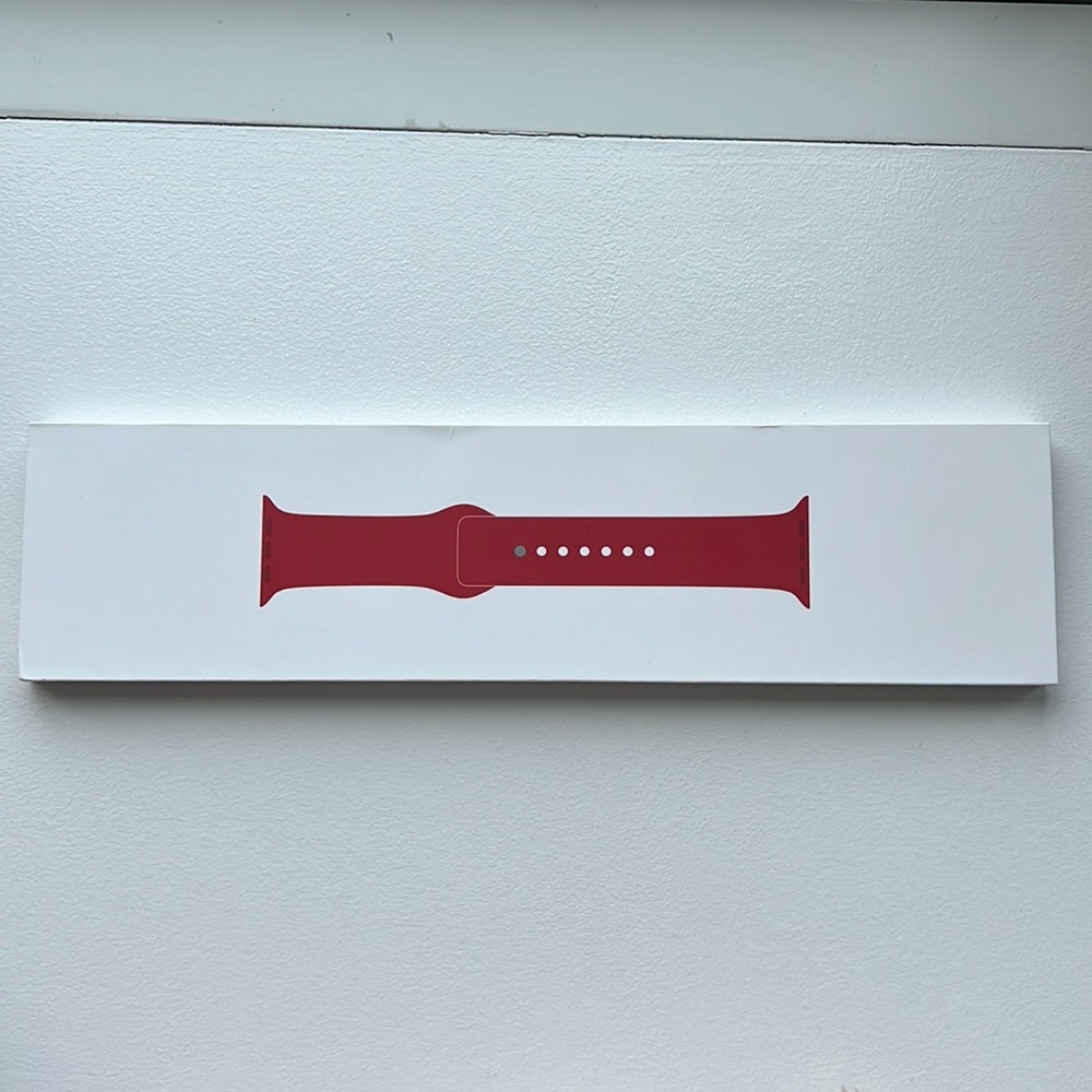 Apple Watch Sports Band 40mm in Red NWT